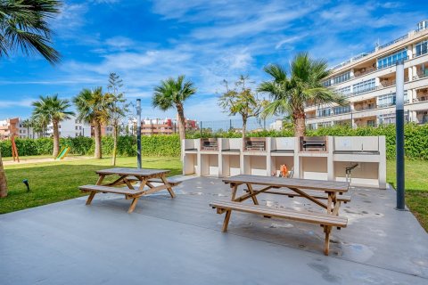 Продажа квартиры Аликанте, Испания 2 спальни, 83м2 №125712 - фото 30