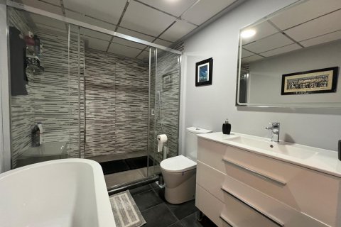Wohnung zum Verkauf Torrevieja, Alicante, Spanien 2 Schlafzimmer, 100 m2 Nr. 125714 - Foto 18