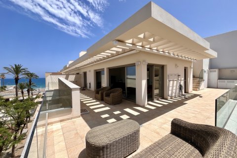 Apartamento en venta Torre de la Horadada, Alicante, España 2 dormitorios, 101 m2 No. 125710 - foto 2