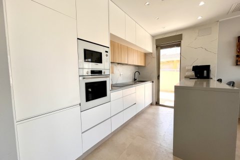 Apartamento en venta Torre de la Horadada, Alicante, España 2 dormitorios, 101 m2 No. 125710 - foto 5