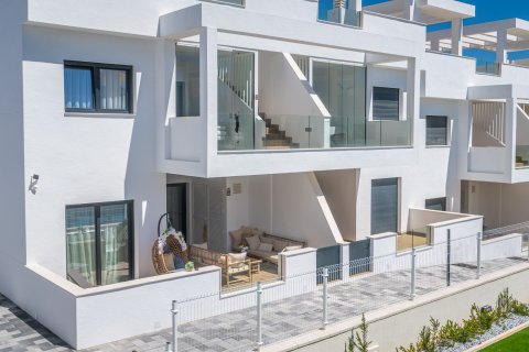 Apartment for sale Torrevieja, Alicante, Spain 2 bedrooms, 74 sq.m. No. 125050 - photo 2