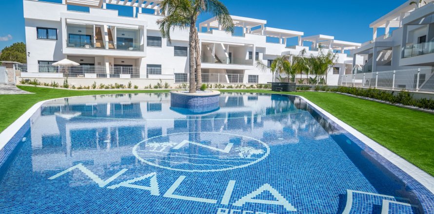 Apartment Torrevieja, Alicante, Spain 2 bedrooms, 74 sq.m. No. 125050