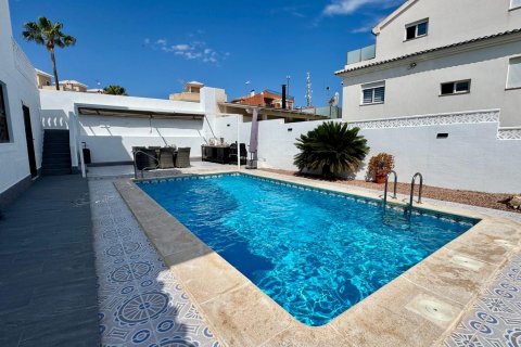 Willa Torrevieja, Alicante, Hiszpania 4 sypialnie, 142 mkw. nr 125047 – zdjęcie 2