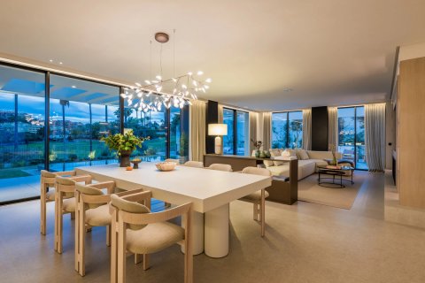 Сasa en venta Nueva Andalucía, Málaga, España 4 dormitorios, 408 m2 No. 127469 - foto 25