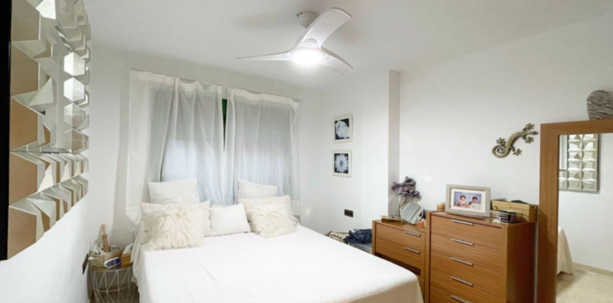 Appartamento Fuengirola, Malaga, Spagna 2 camere da letto, 93 mq. N° 127466