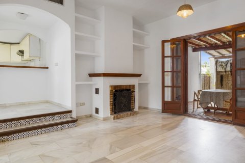 Townhouse for sale Estepona, Malaga, Spain 2 bedrooms, 97 sq.m. No. 127471 - photo 7