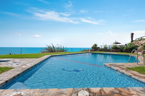 Townhouse for sale Estepona, Malaga, Spain 2 bedrooms, 97 sq.m. No. 127471 - photo 18
