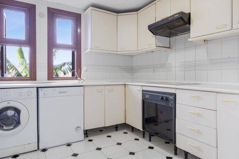 Townhouse for sale Estepona, Malaga, Spain 2 bedrooms, 97 sq.m. No. 127471 - photo 14
