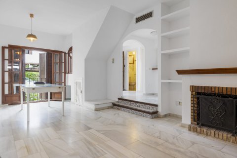 Townhouse for sale Estepona, Malaga, Spain 2 bedrooms, 97 sq.m. No. 127471 - photo 6