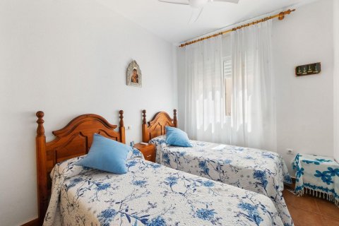 Apartment for sale Dehesa De Campoamor, Alicante, Spain 3 bedrooms, 100 sq.m. No. 131647 - photo 15
