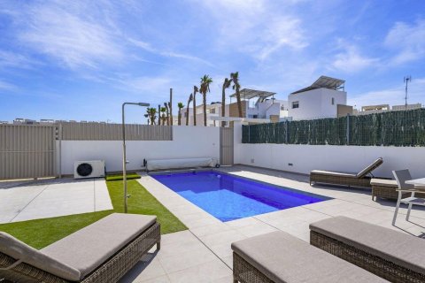 Villa for sale Guardamar del Segura, Alicante, Spain 3 bedrooms, 176 sq.m. No. 131644 - photo 6