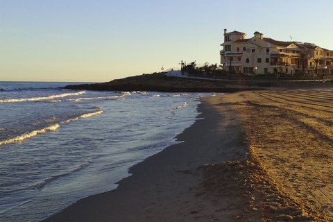 Apartment for sale Torrevieja, Alicante, Spain 2 bedrooms, 104 sq.m. No. 127751 - photo 15