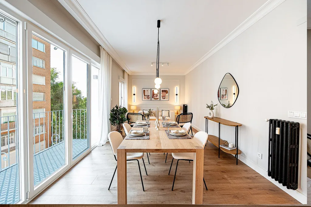 Huoneisto Madrid, Almeria, Espanja 3 makuuhuonetta, 139 m2 No. 130350