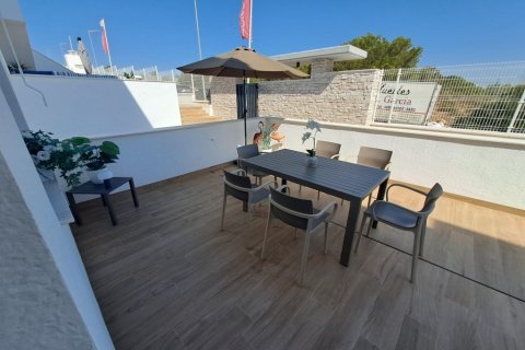 Продажа квартиры Торревьеха, Аликанте, Испания 2 спальни, 131м2 №128910 - фото 15