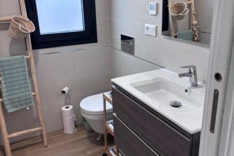 Продажа квартиры Торревьеха, Аликанте, Испания 2 спальни, 131м2 №128910 - фото 7