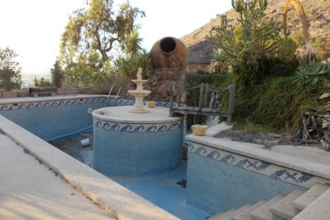 Villa zum Verkauf Alicante, Spanien 4 Schlafzimmer, 500 m2 Nr. 128911 - Foto 3