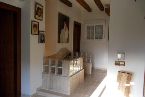 Villa zum Verkauf Alicante, Spanien 4 Schlafzimmer, 500 m2 Nr. 128911 - Foto 6