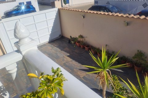 Townhouse for sale Ciudad Quesada, Alicante, Spain 4 bedrooms,  No. 128909 - photo 4