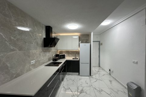 Apartment for sale Torrevieja, Alicante, Spain 2 bedrooms, 82 sq.m. No. 124882 - photo 7
