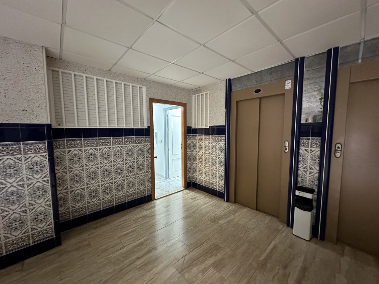 Apartamento en Torrevieja, Alicante, España 2 dormitorios, 82 m2 No. 124882