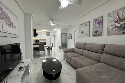 Apartment for sale Torrevieja, Alicante, Spain 2 bedrooms, 82 sq.m. No. 124882 - photo 13