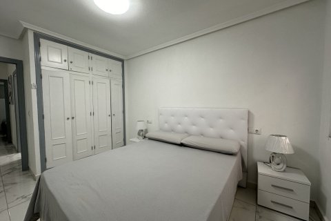 Apartment for sale Torrevieja, Alicante, Spain 2 bedrooms, 82 sq.m. No. 124882 - photo 17