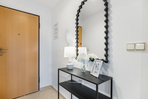 Huoneisto myytävänä Cabo Roig, Alicante, Espanja, 2 makuuhuonetta, 69 m2 No. 124879 - kuva 16
