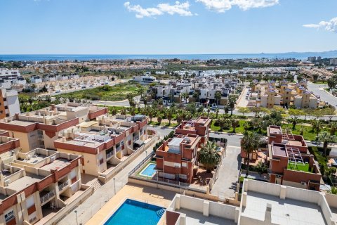Huoneisto myytävänä Cabo Roig, Alicante, Espanja, 2 makuuhuonetta, 69 m2 No. 124879 - kuva 10