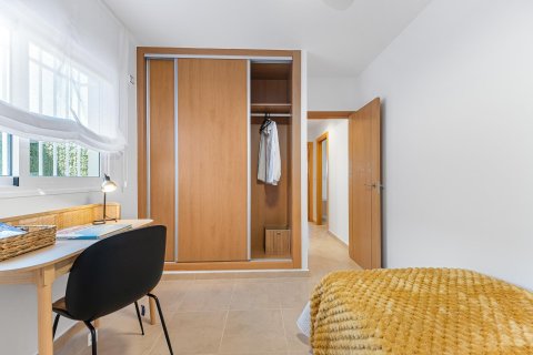 Huoneisto myytävänä Cabo Roig, Alicante, Espanja, 2 makuuhuonetta, 69 m2 No. 124879 - kuva 27