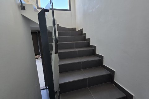 Villa for sale in Villamartin, Alicante, Spain 3 bedrooms, 180 sq.m. No. 129644 - photo 30