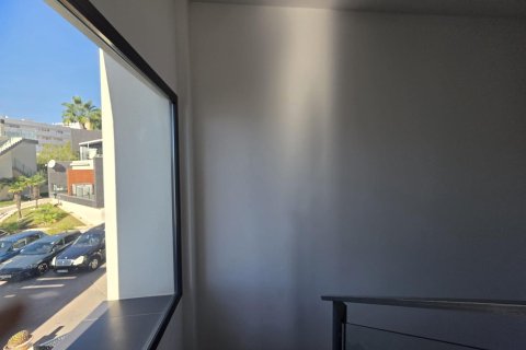 Villa for sale in Villamartin, Alicante, Spain 3 bedrooms, 180 sq.m. No. 129644 - photo 25