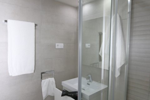 Продажа квартиры Аликанте, Испания 2 спальни, 74м2 №129642 - фото 22