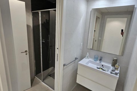 Huoneisto myytävänä Playa Flamenca II, Alicante, Espanja, 2 makuuhuonetta, 80 m2 No. 129645 - kuva 17