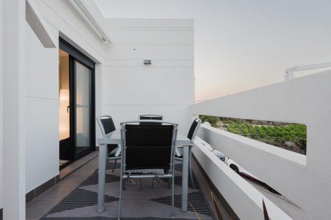 Apartment for sale Alicante, Spain 2 bedrooms, 125 sq.m. No. 129645 - photo 26