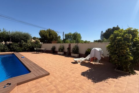 Villa for sale Torrevieja, Alicante, Spain 7 bedrooms, 311 sq.m. No. 129643 - photo 3