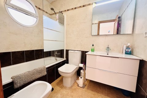 Villetta a schiera in vendita Alicante, Spagna 3 camere da letto, 89 mq. N° 125289 - foto 12