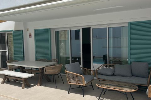 Bungalow for sale Pilar de la Horadada, Alicante, Spain 3 bedrooms, 90 sq.m. No. 125285 - photo 6