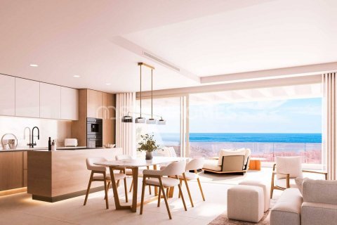 Apartment à vendre Estepona, Malaga, Espagne, 3 chambres, 105 m2 No. 121033 - photo 2