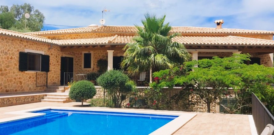 Villa Esporles, Mallorca, Spanien 4 Schlafzimmer, 451 m2 Nr. 130977