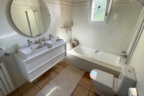 Finca īrēšanai Llucmajor, Mallorca, Spānijā 4 istabas, 578 m2 Nr. 130978 - attēls 24