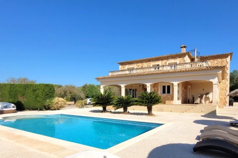 Finca īrēšanai Llucmajor, Mallorca, Spānijā 4 istabas, 578 m2 Nr. 130978 - attēls 1