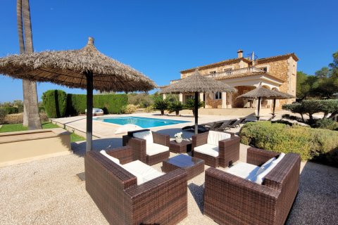 Finca īrēšanai Llucmajor, Mallorca, Spānijā 4 istabas, 578 m2 Nr. 130978 - attēls 6