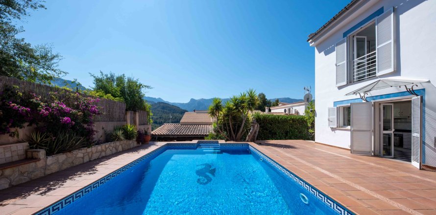Villa Port De Soller, Mallorca, Spanien 4 Schlafzimmer, 238 m2 Nr. 130979