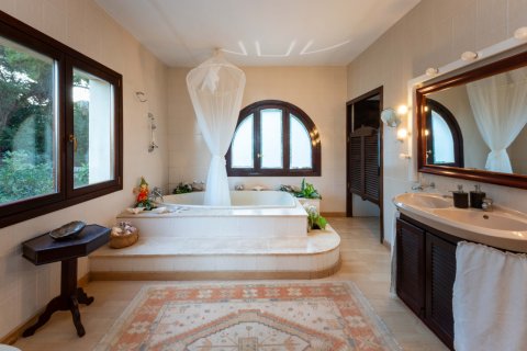 Villa for sale Genova, Mallorca, Spain 5 bedrooms, 635 sq.m. No. 130976 - photo 17