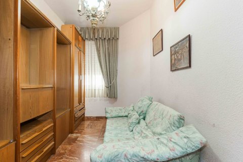Продажа квартиры в Севилья, Испания 4 спальни, 149м2 №122052 - фото 25