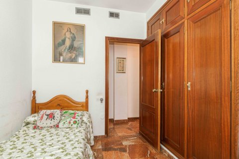Продажа квартиры в Севилья, Испания 4 спальни, 149м2 №122052 - фото 12
