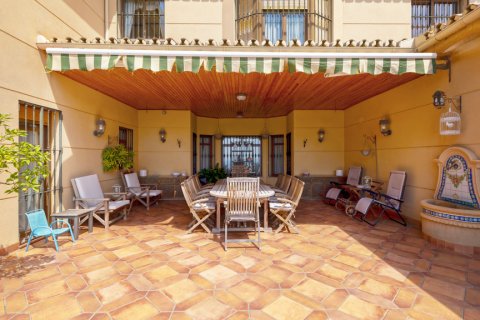 Продажа виллы в Малага, Испания 7 спален, 2.07м2 №122045 - фото 17