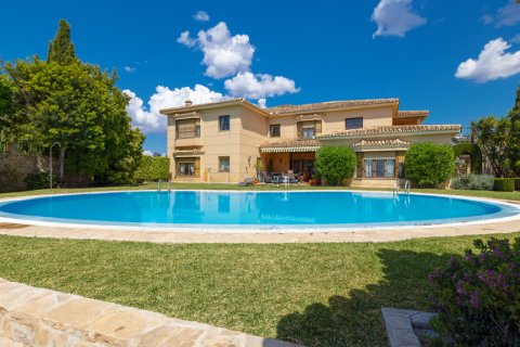Продажа виллы в Малага, Испания 7 спален, 2.07м2 №122045 - фото 15
