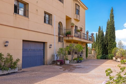 Продажа виллы в Малага, Испания 7 спален, 2.07м2 №122045 - фото 19