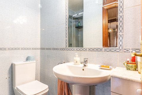 Dzīvoklis pārdošanā Madrid, Spānijā 4 istabas, 125 m2 Nr. 122050 - attēls 26